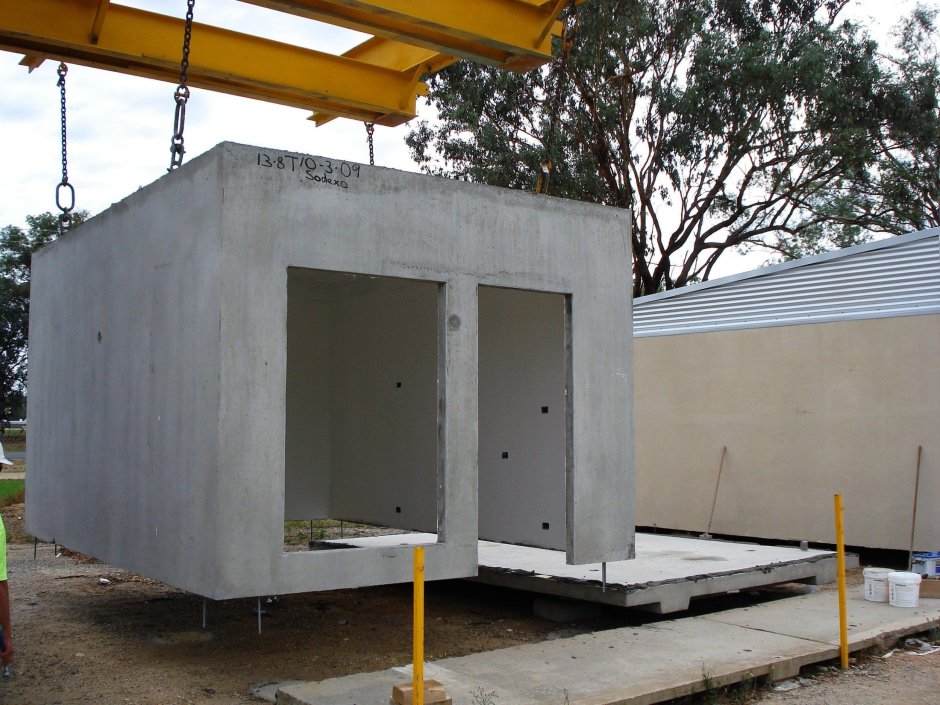 Модульный бетонный гараж