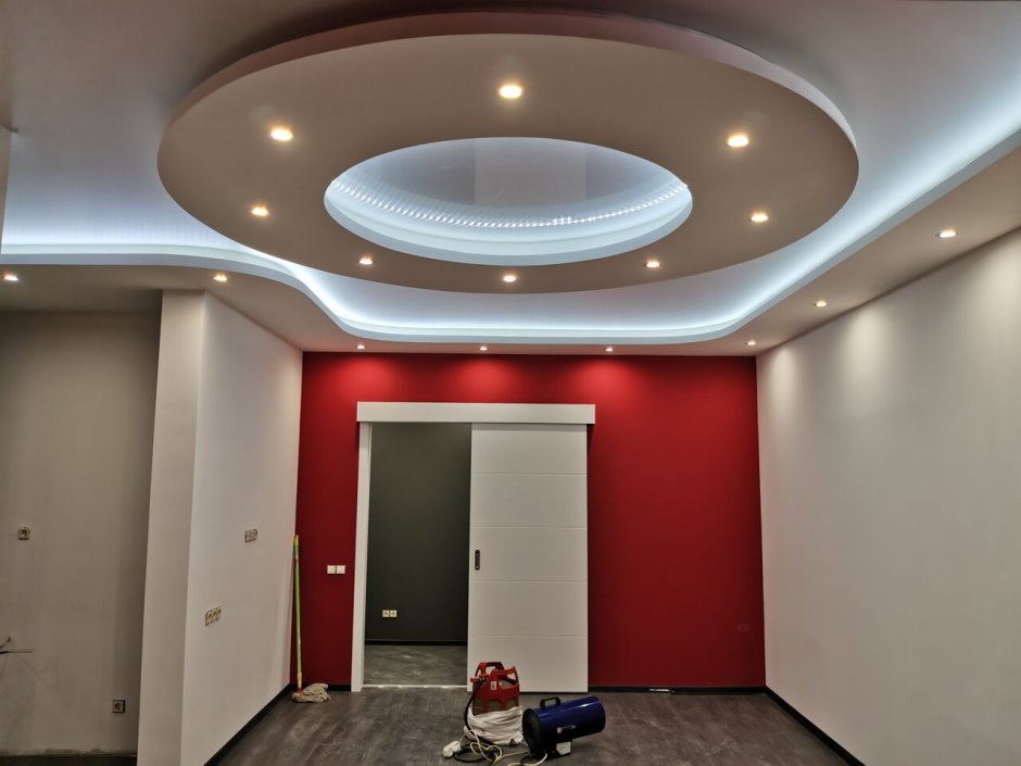 Потолок из гипсокартона квадратный фигура