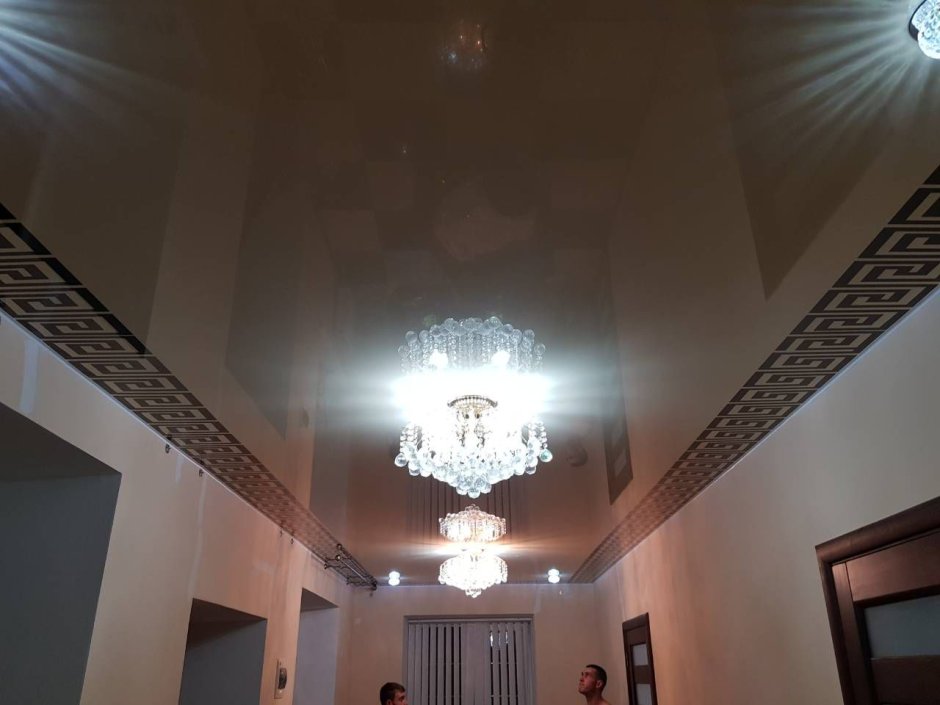 Натяжные потолки Версаче