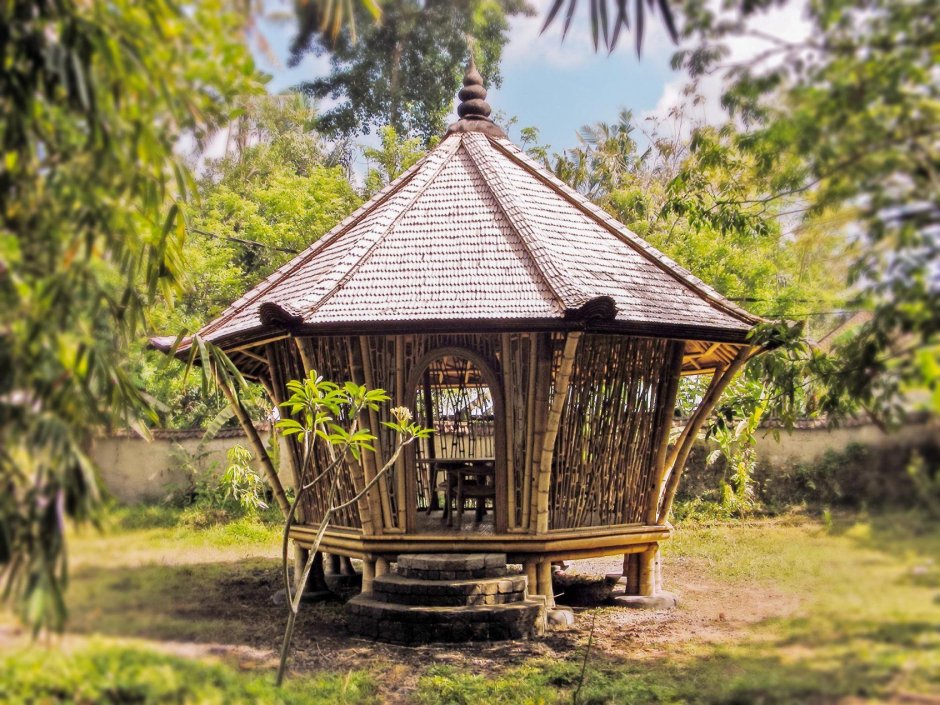 Бамбуковый дом на Бали