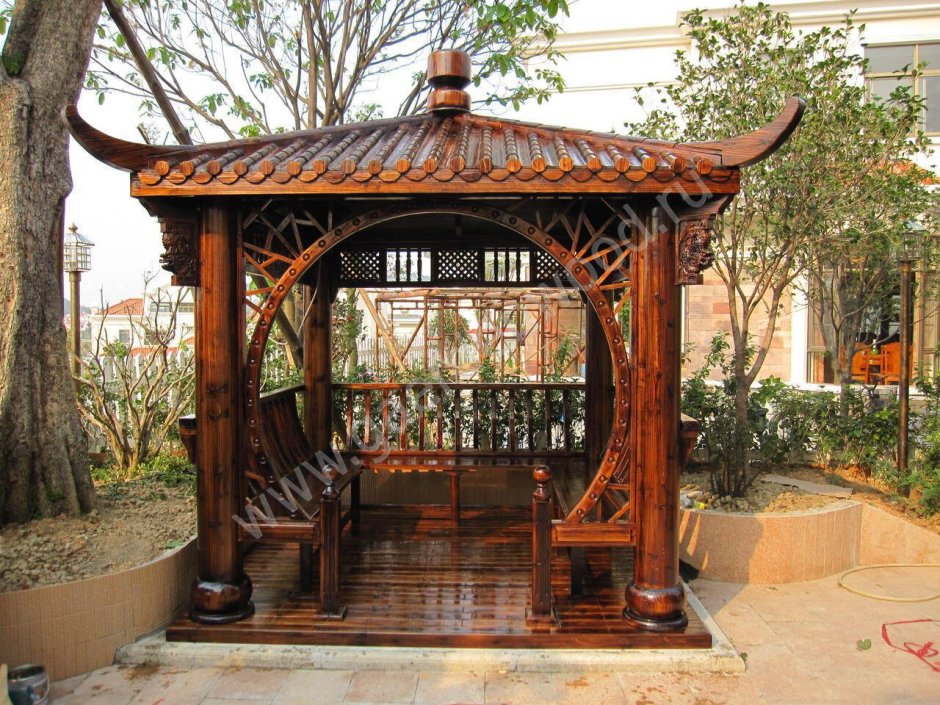 Мебель из бамбука на террасе