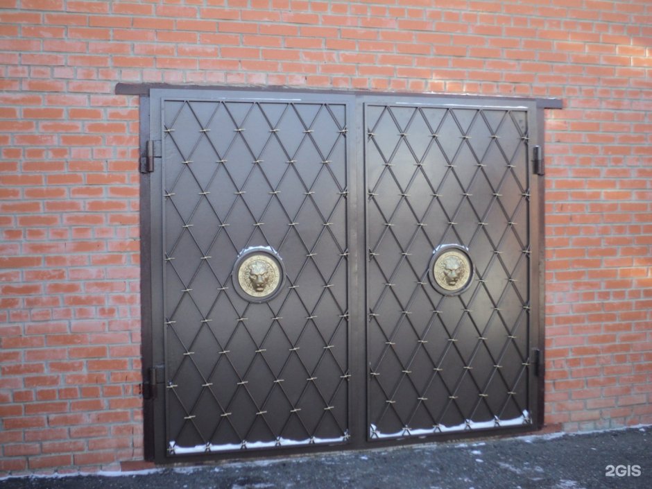 Металлические ворота для гаража