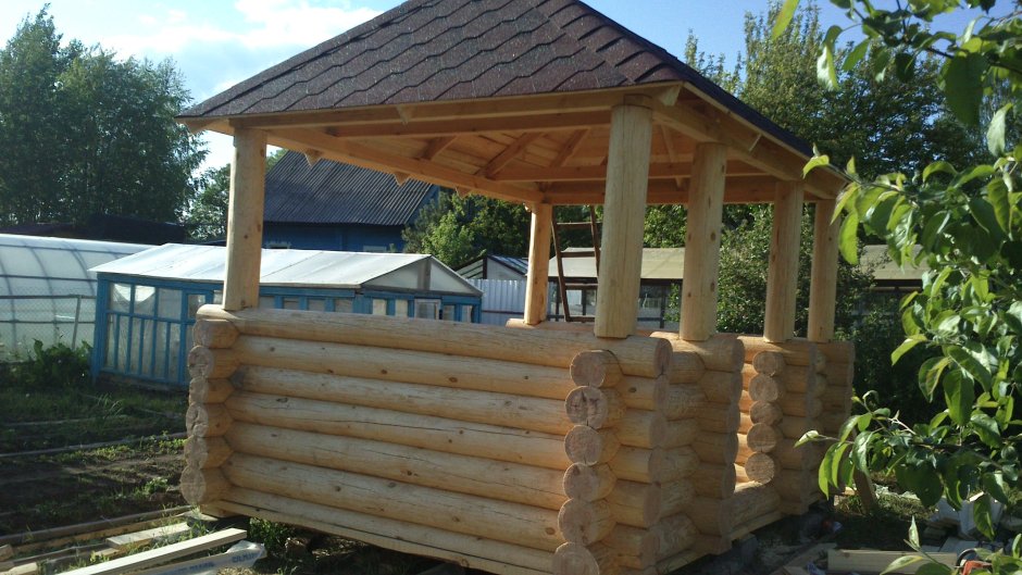 Беседки из окоренного бревна проекты