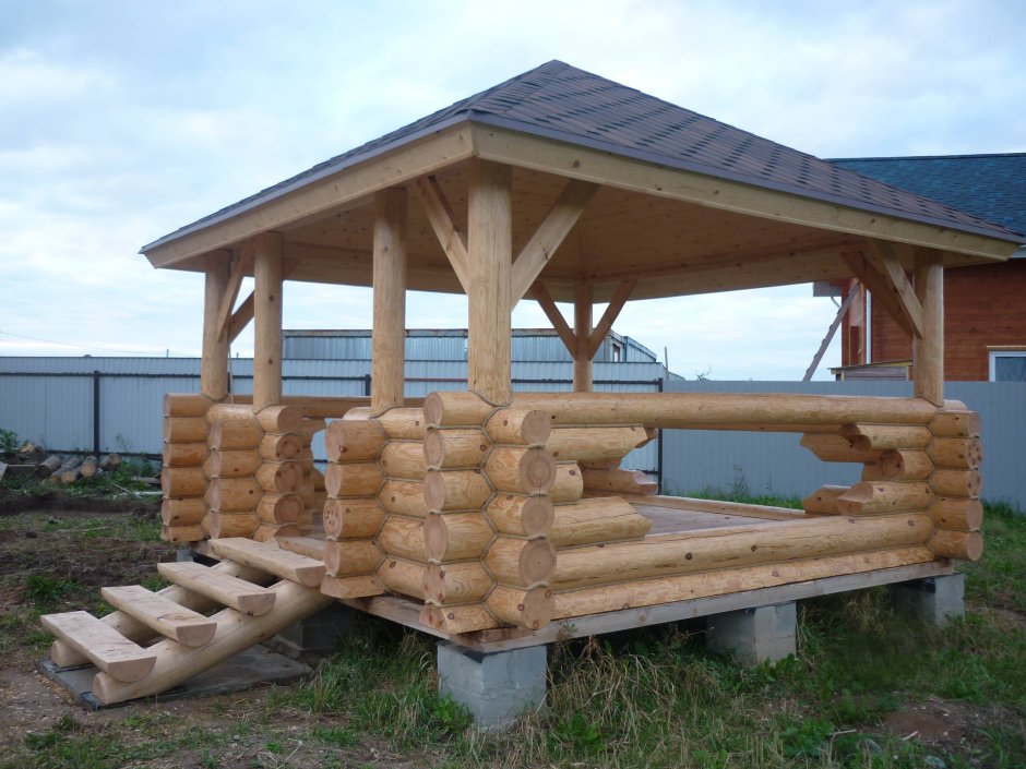 Рубленные беседки