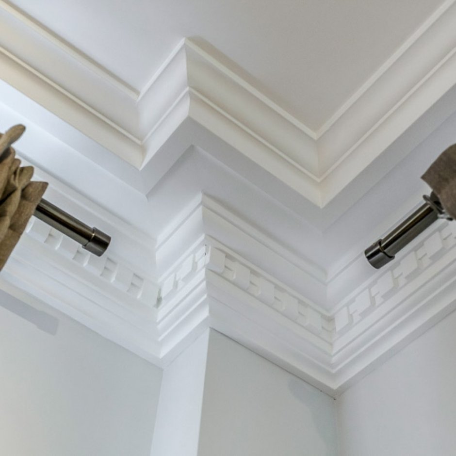 Закладная под натяжной потолок для карниза