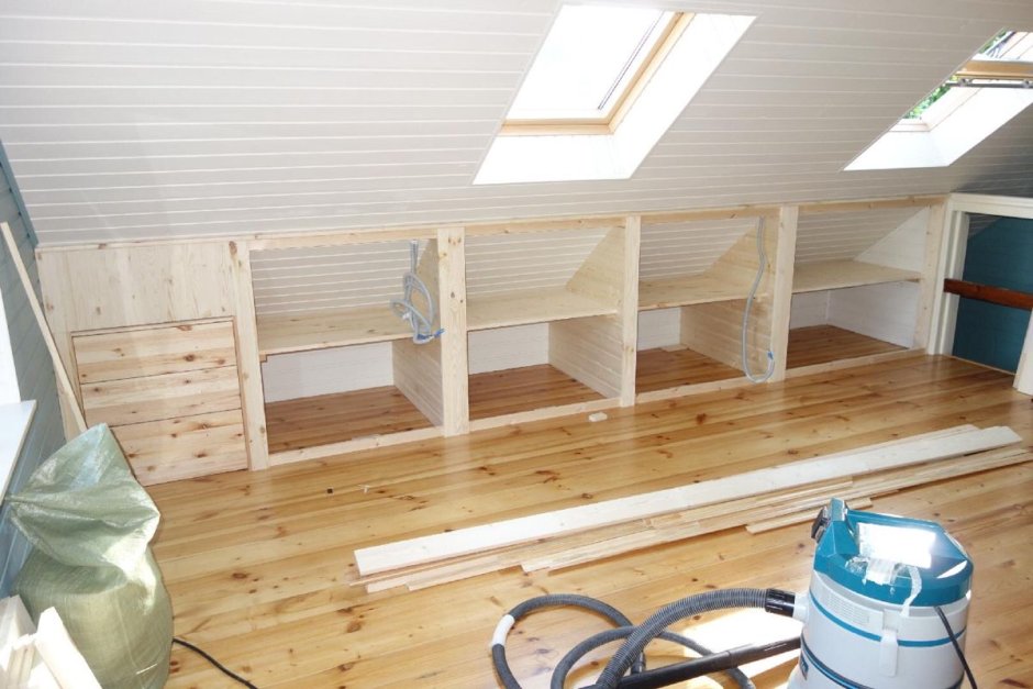 Обшивка мансарды