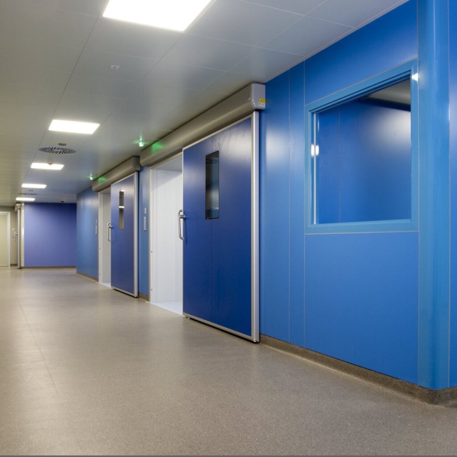 Двери HPL для медицинских учреждений