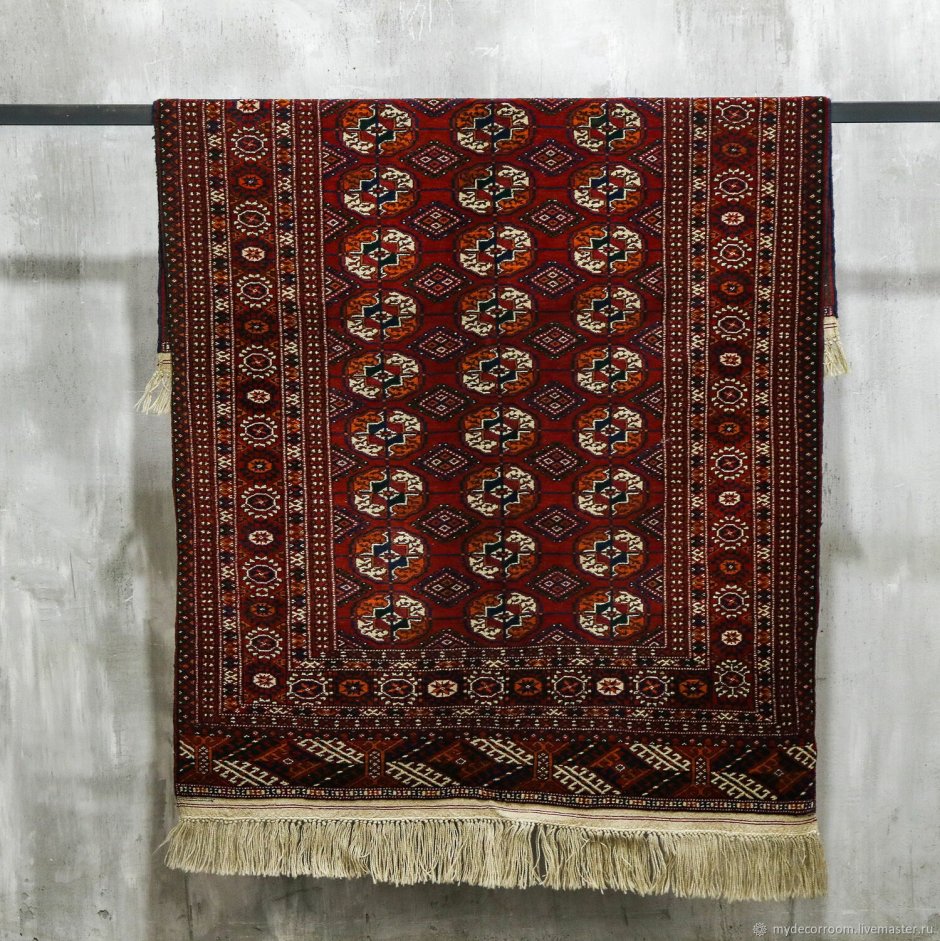 Туркменский ковёр ёмут