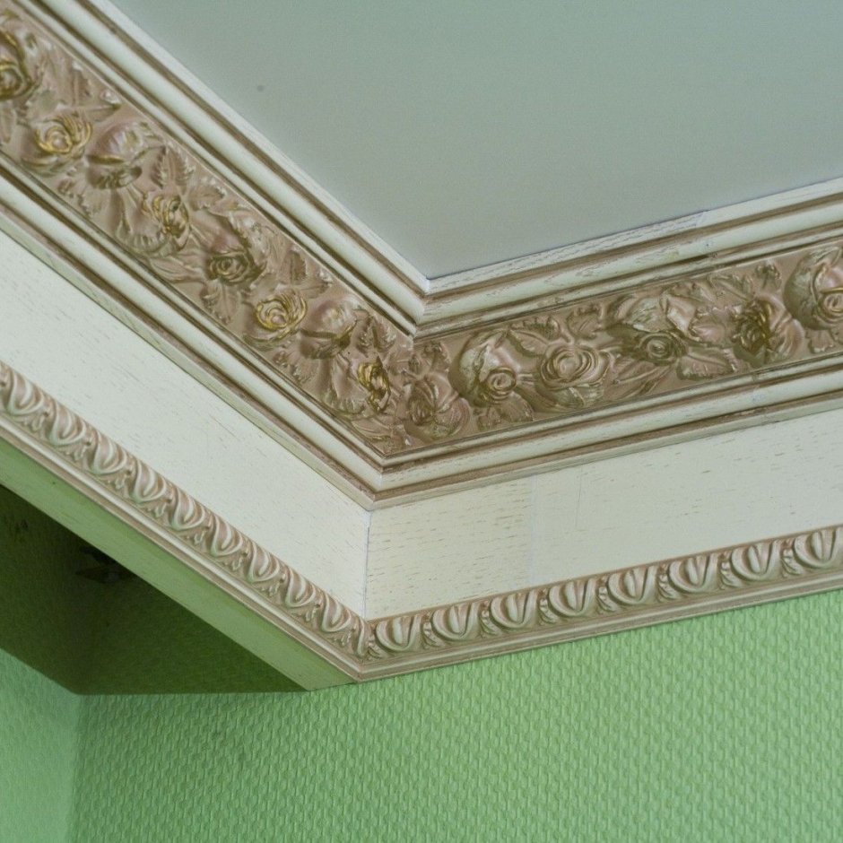 Багет для натяжного потолка