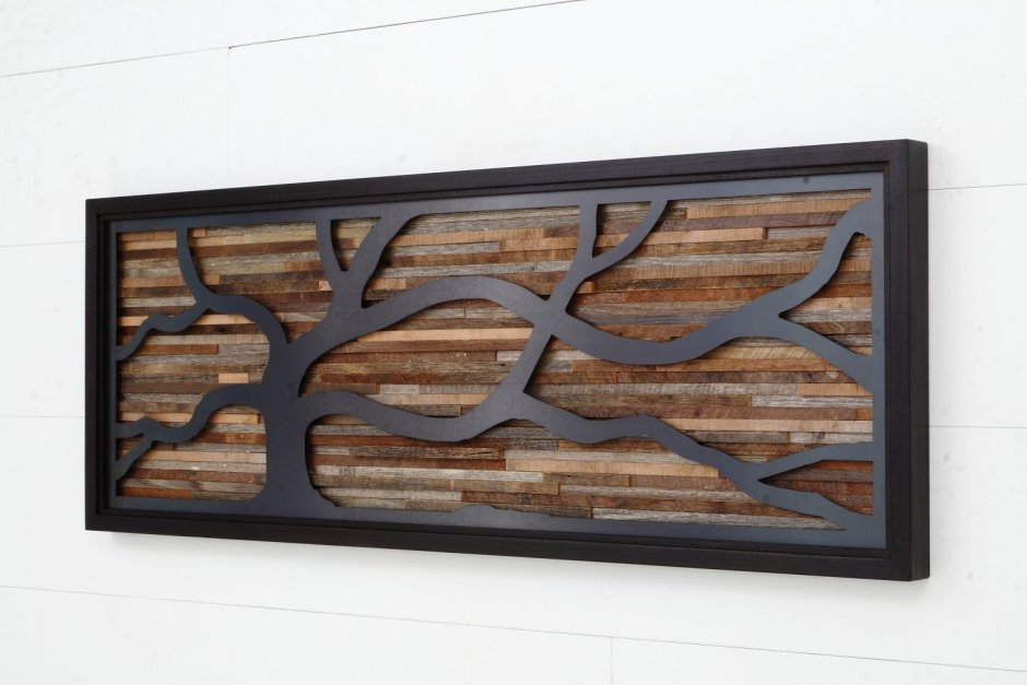 Декоративное панно на стену из дерева