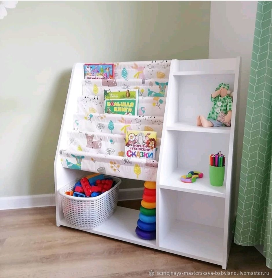 Шкаф для игрушек в детскую комнату угловой