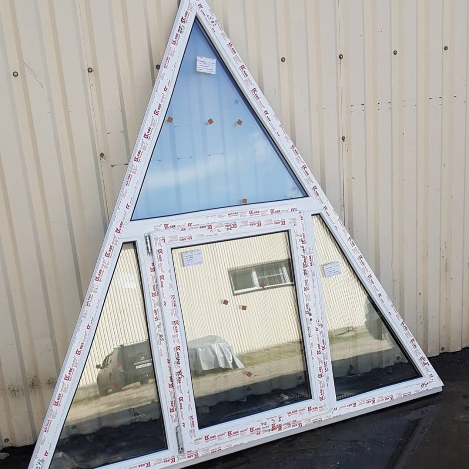Треугольное окно прикол