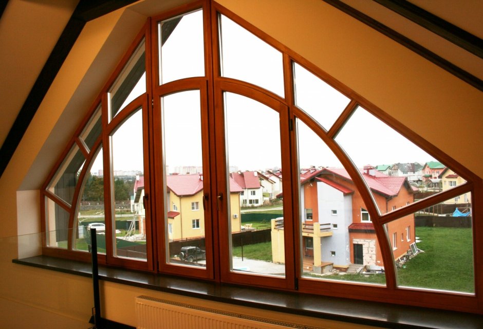 Треугольные окна