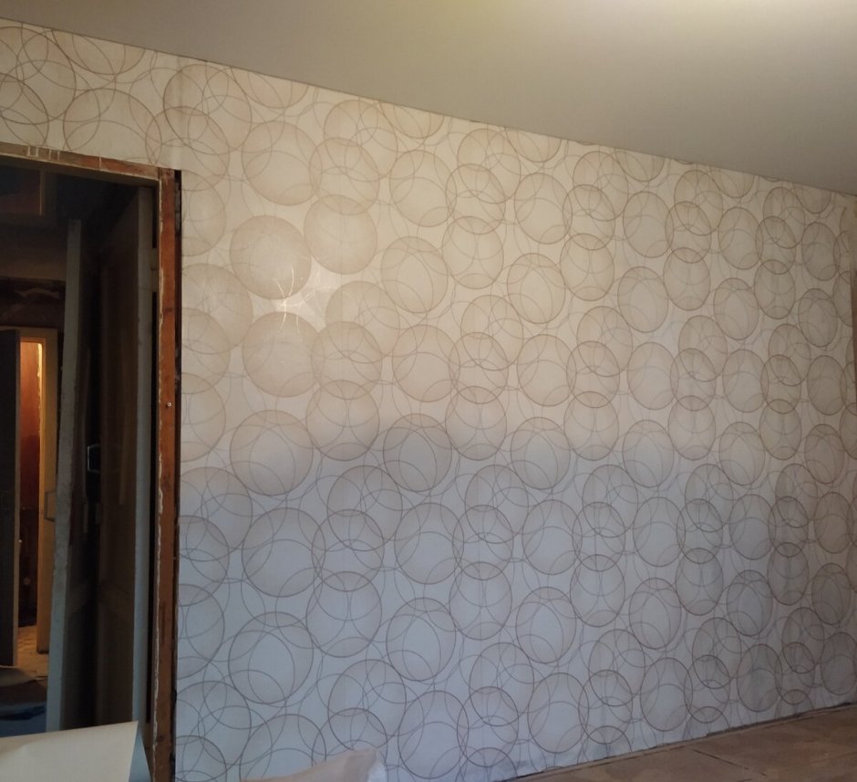 Отделка кривых стен