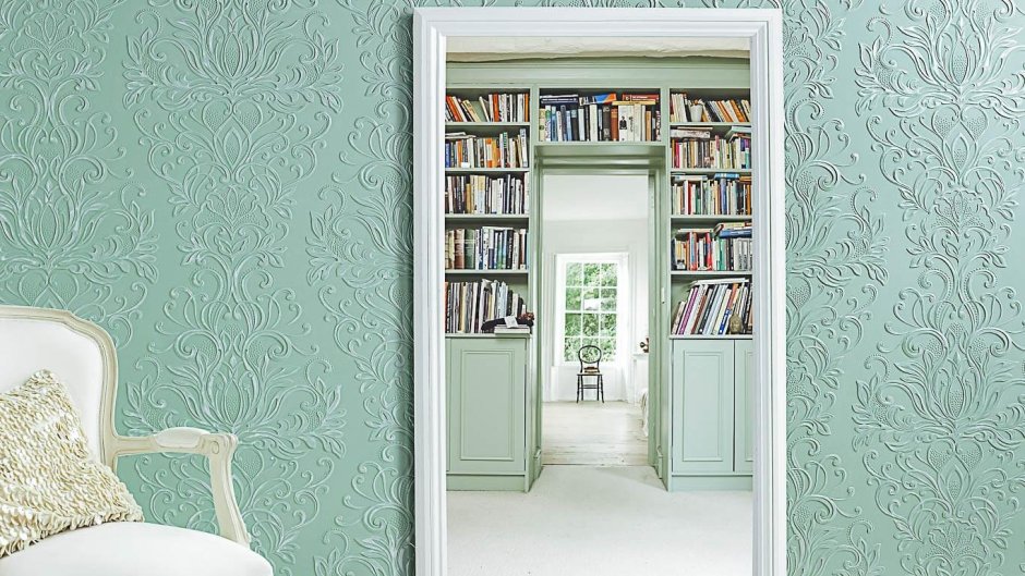 Обои скрывающие неровности стен