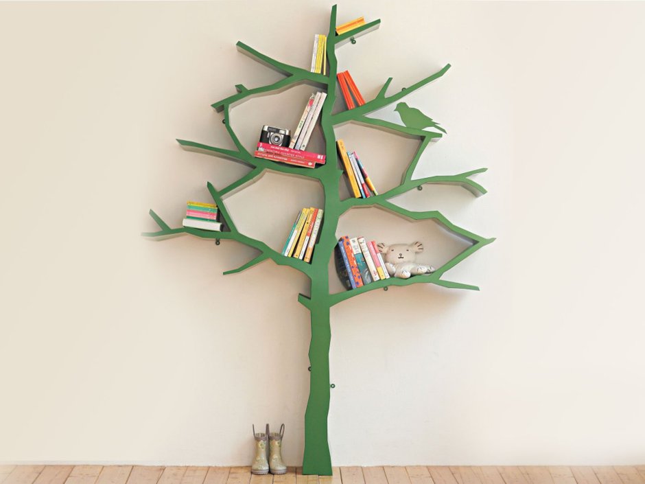 Полка в виде дерева в детскую