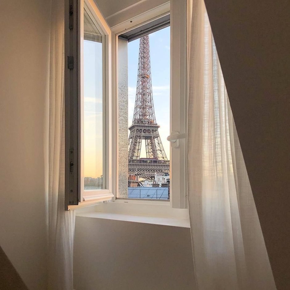 Окна в парижском стиле