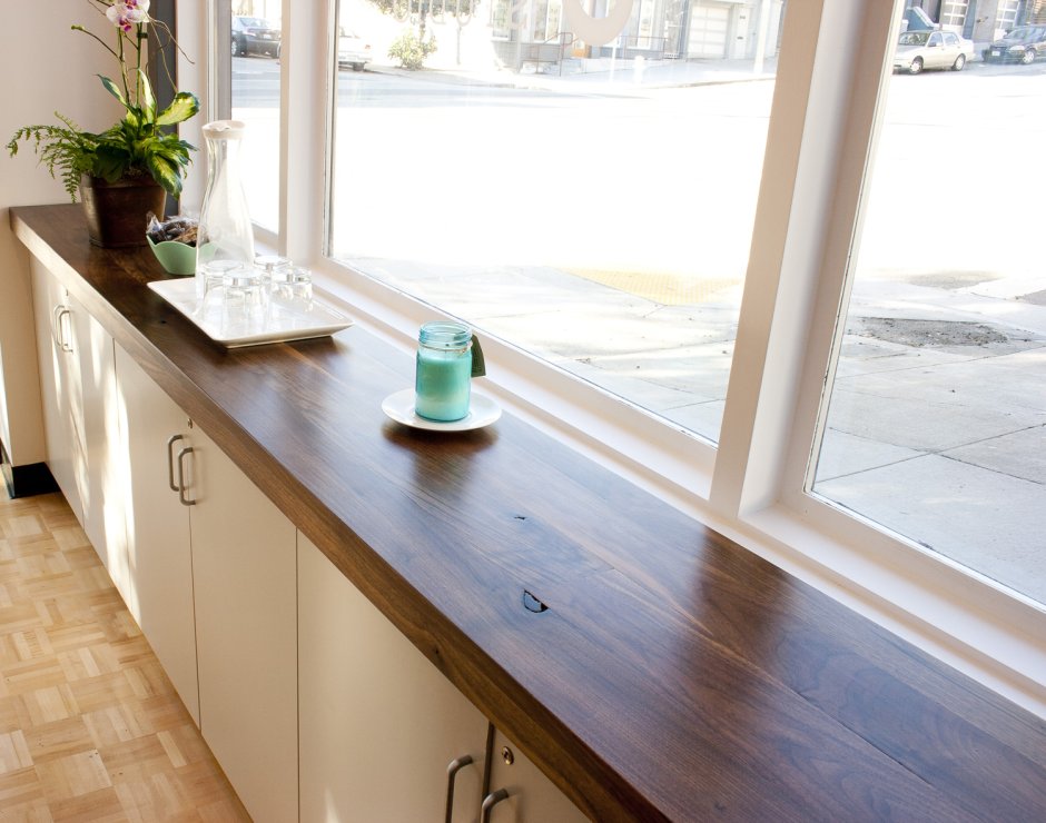 Узкий подоконник