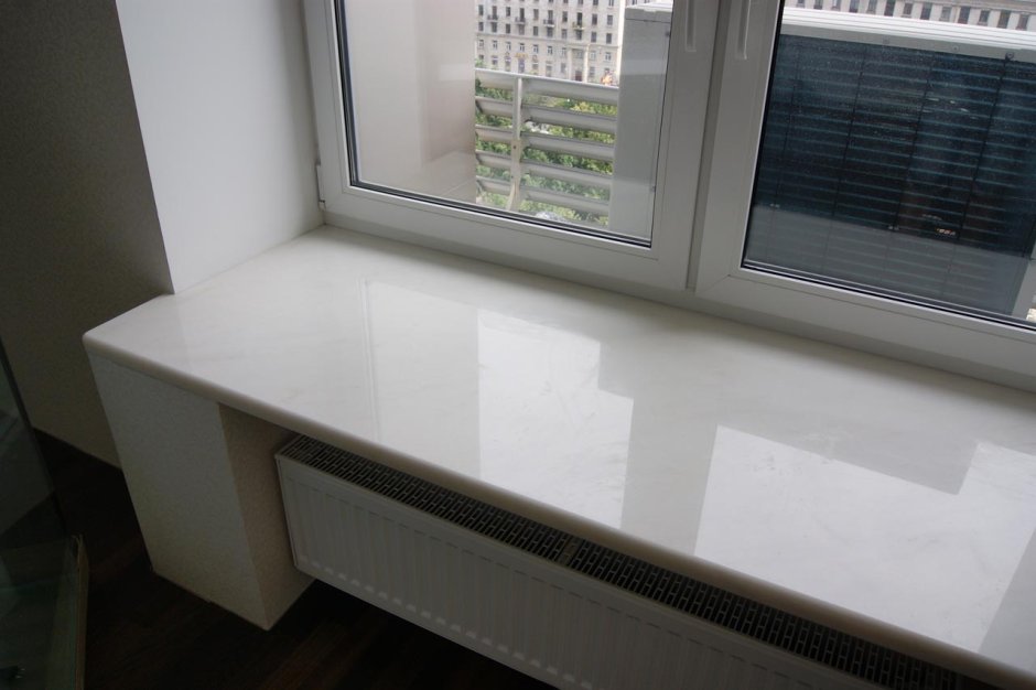 Монтаж подоконника Данке