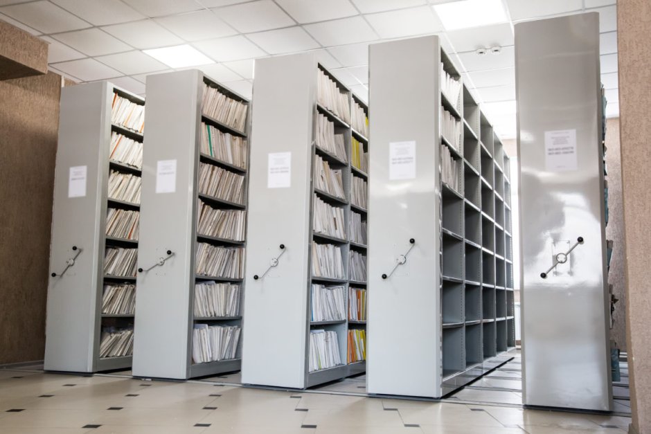 Нормативы расположения стеллажей архива