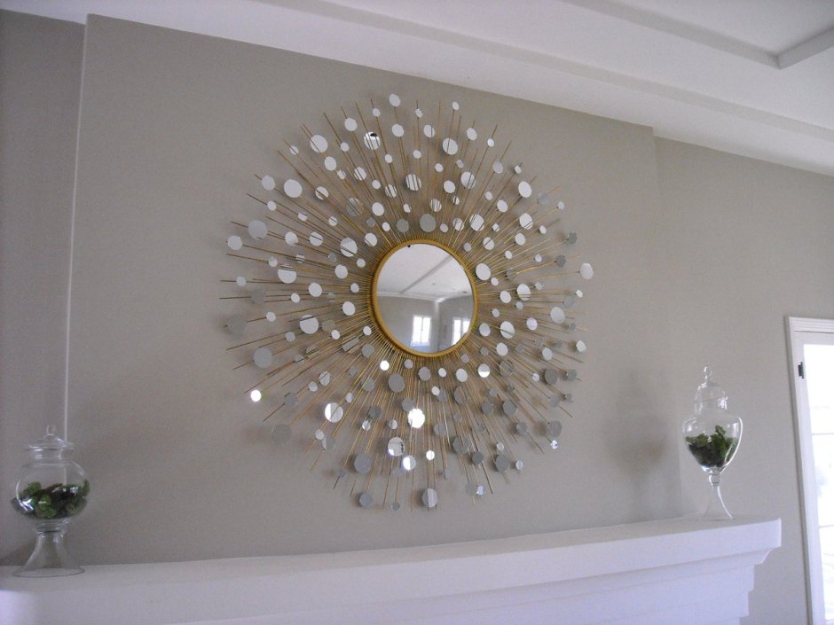 Декор из круглых зеркал на стену