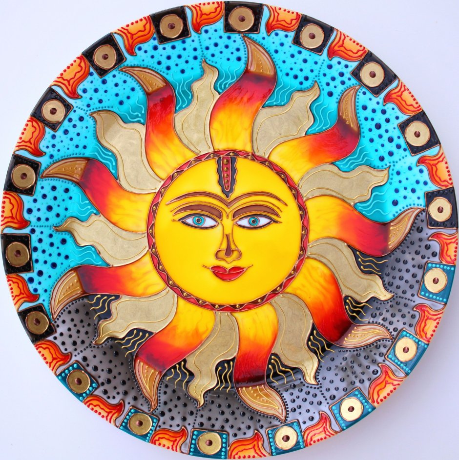 Солнце на глиняной тарелке