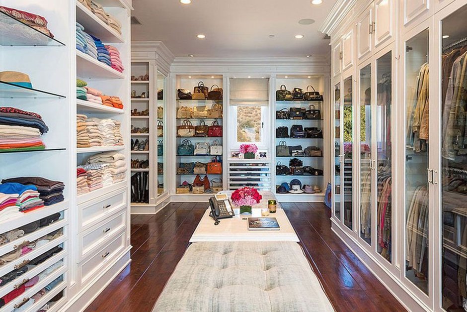 Большая гардеробная