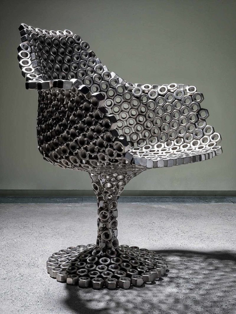 Картина из гаек