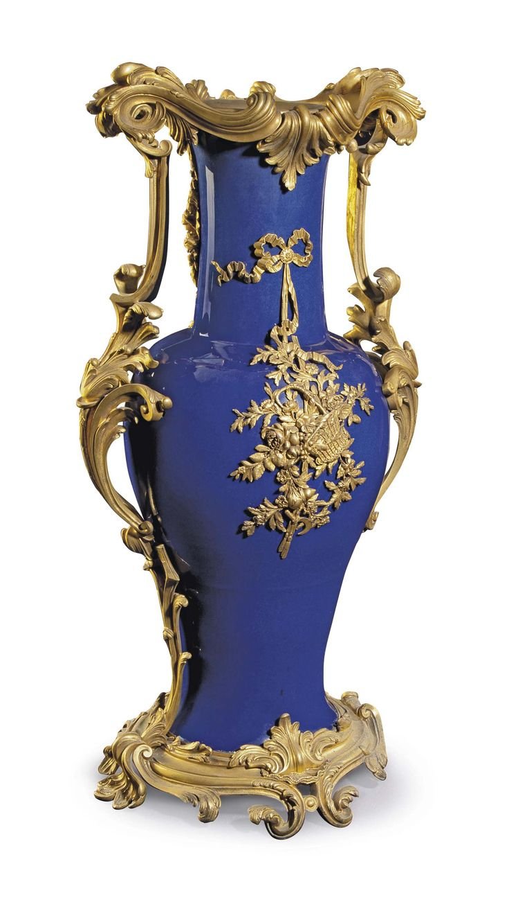 Ваза для цветов рококо черное