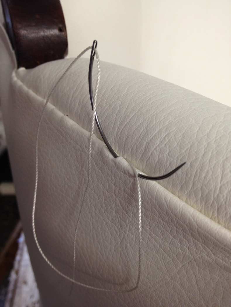 Диван Рене Стилсен