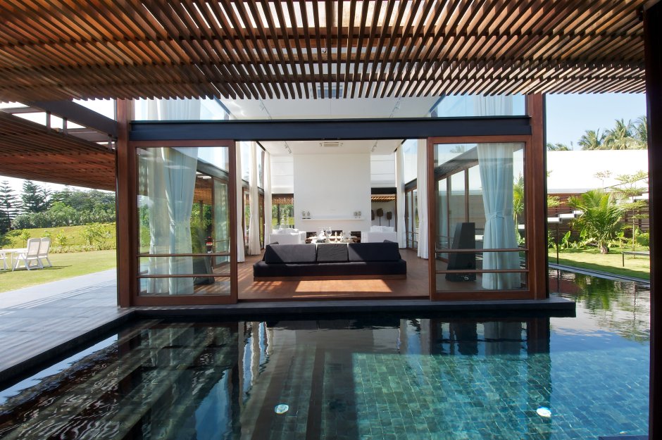 Интерьер бассейна в частном доме