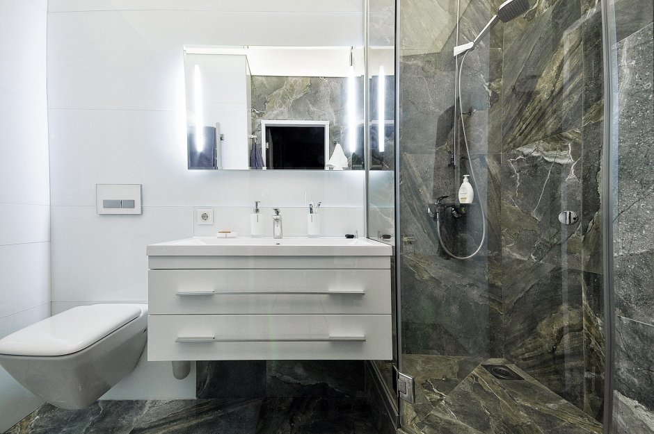 Дизайн ванной комнаты серый мрамор