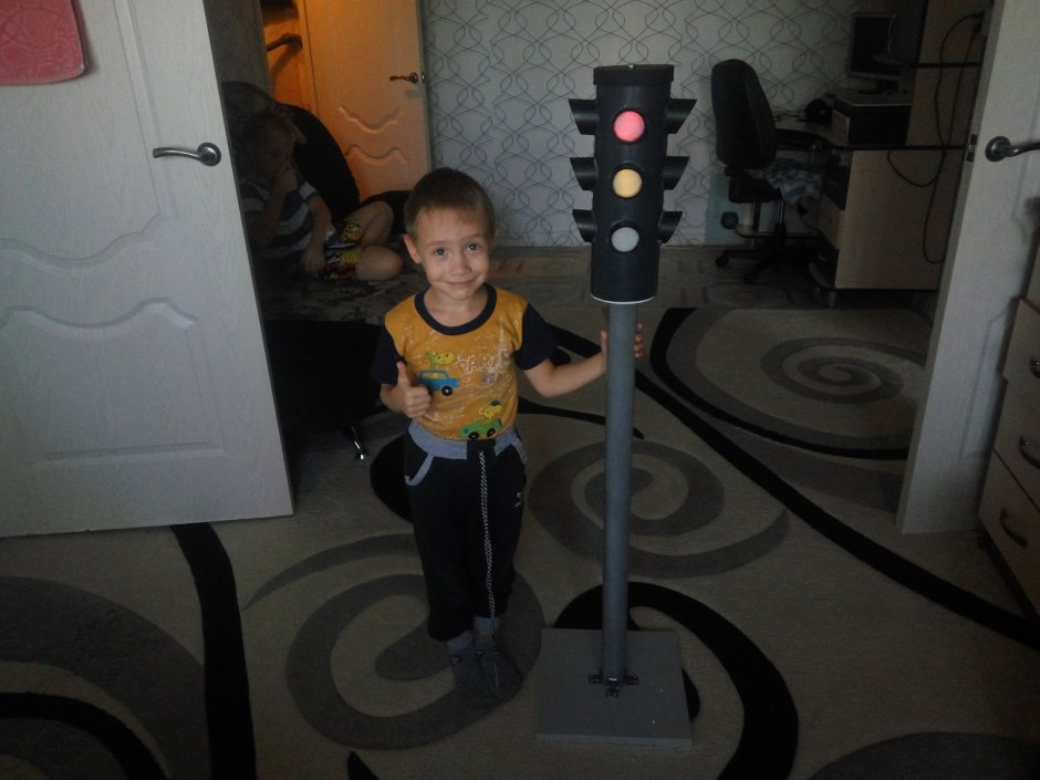 Электриков 3 магазин светофор