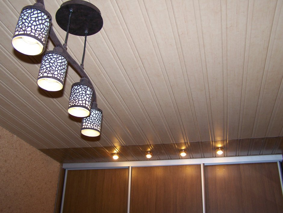 Светильники в пластиковый потолок