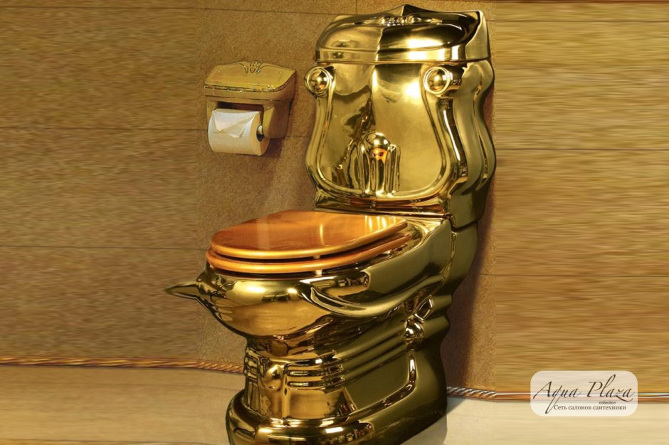 Золотой унитаз трон