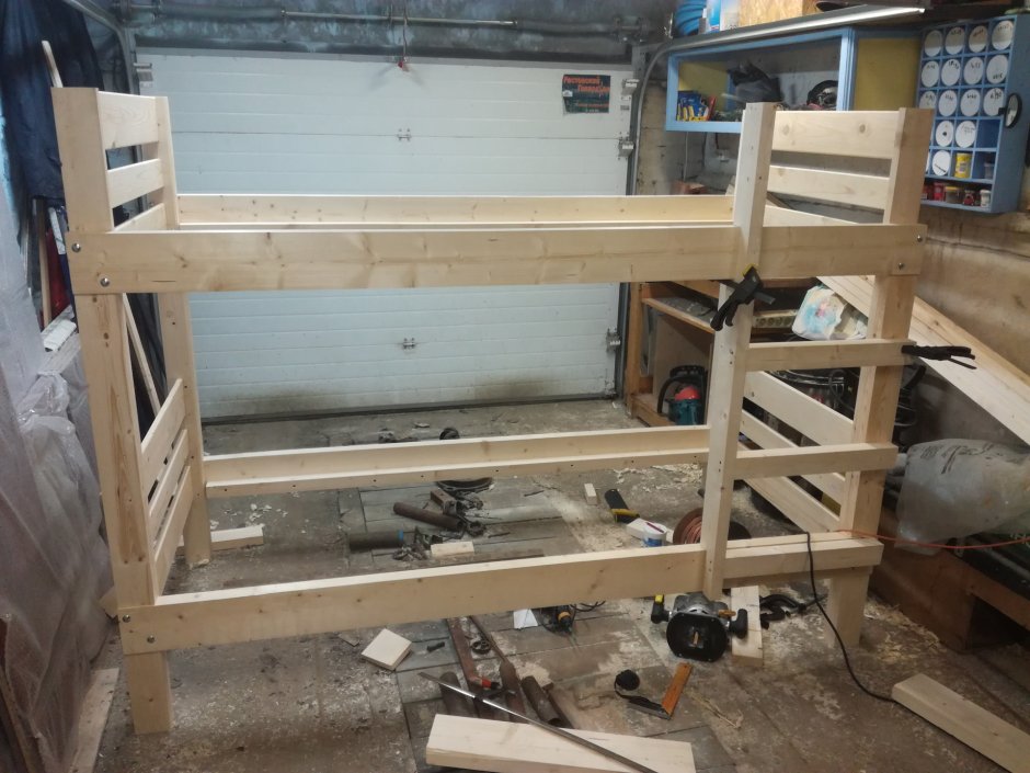 Вагончик бытовка внутри