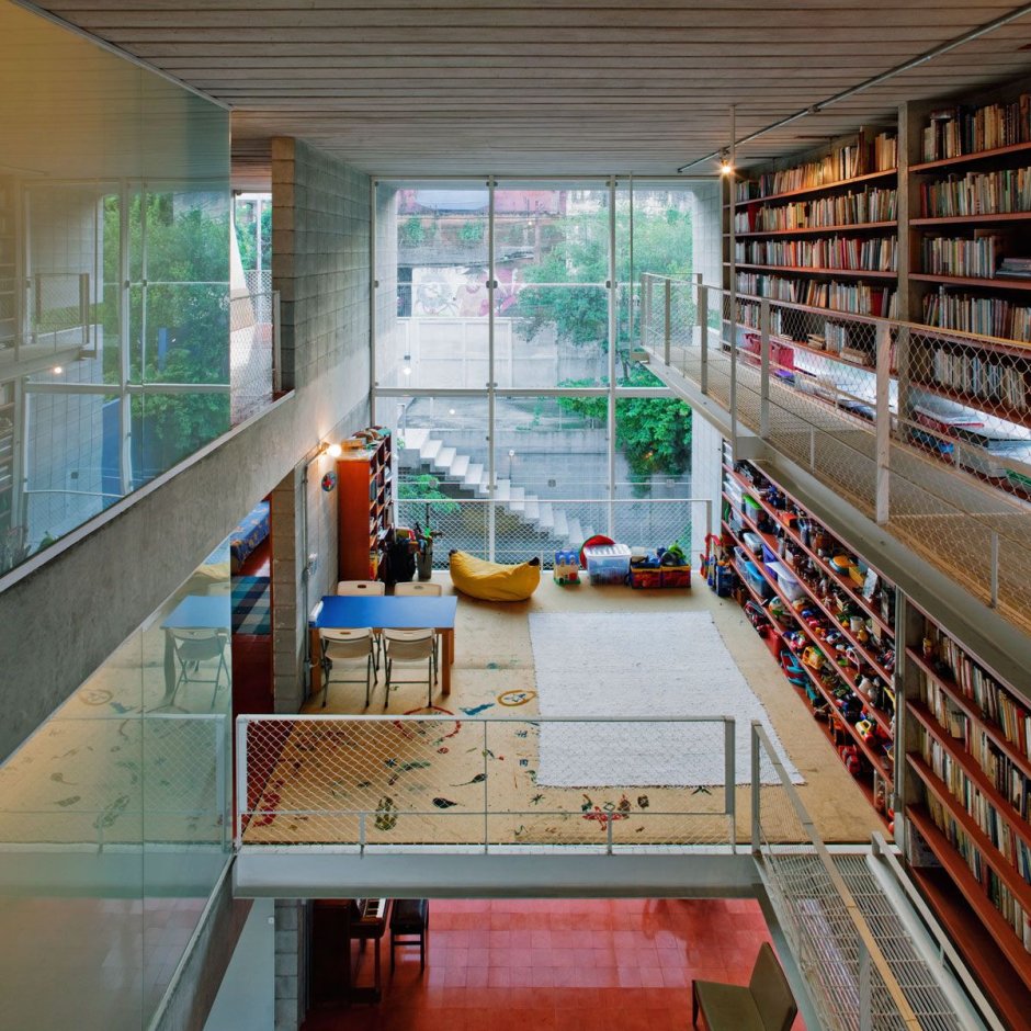 Библиотека Sao Paulo