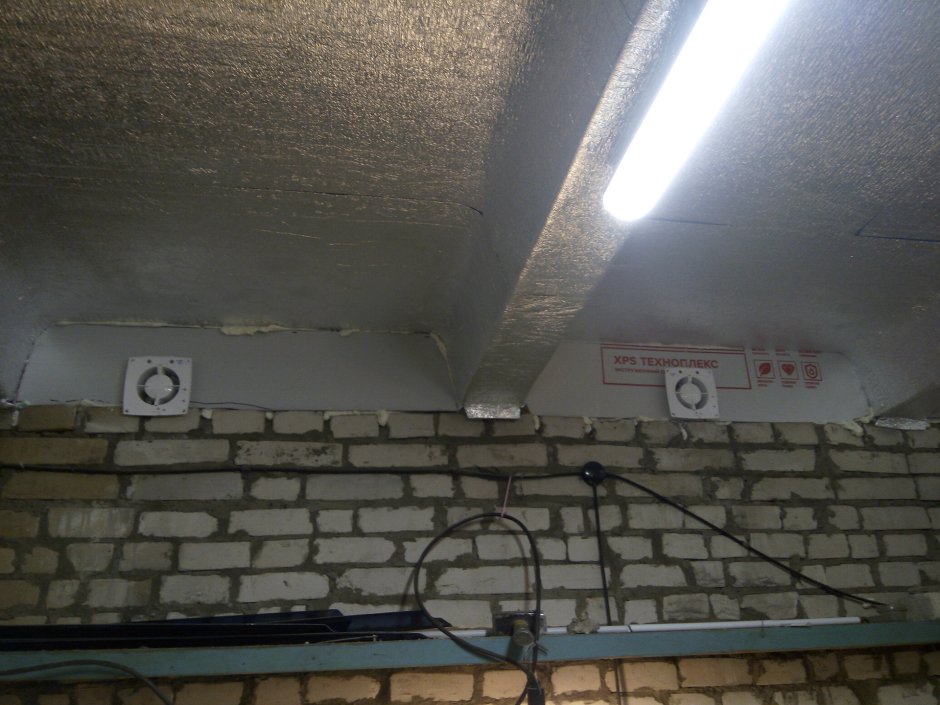 Потолок для гаража вентилируемый