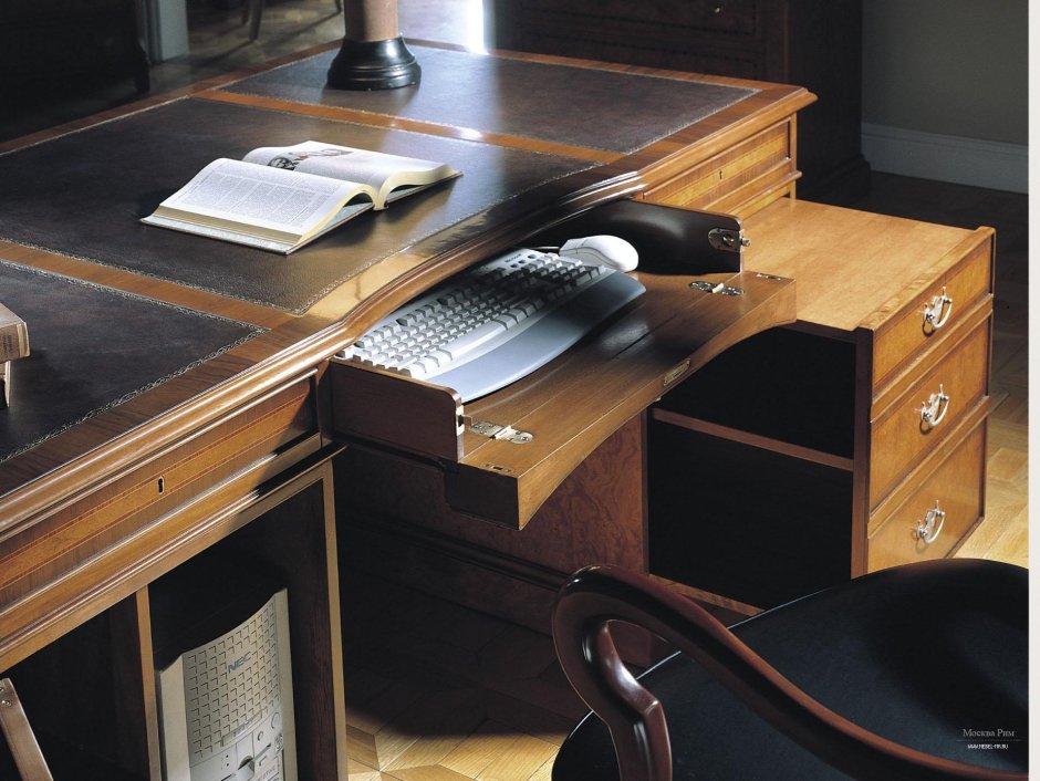 Стол письменный Bentley Francesco Molon 2020 r541a