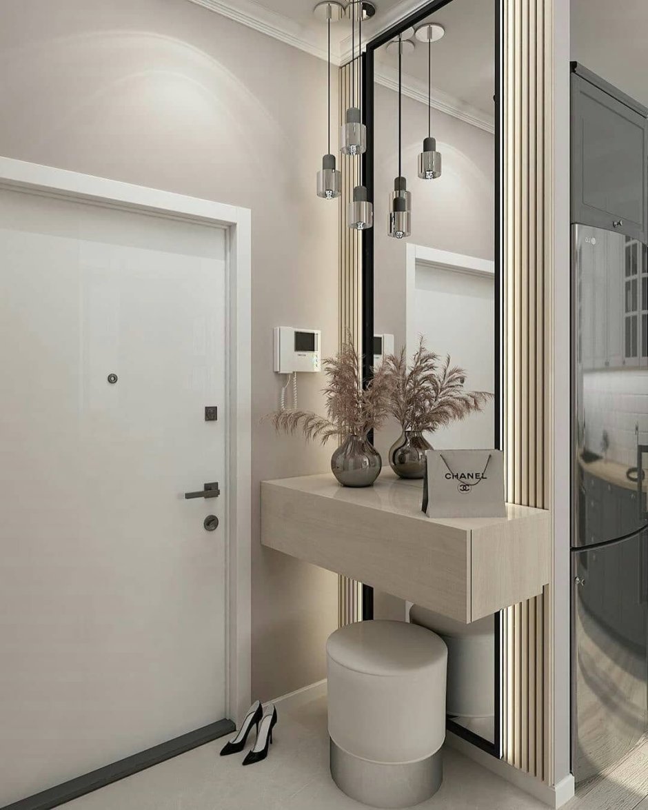 Современные зеркала в прихожую