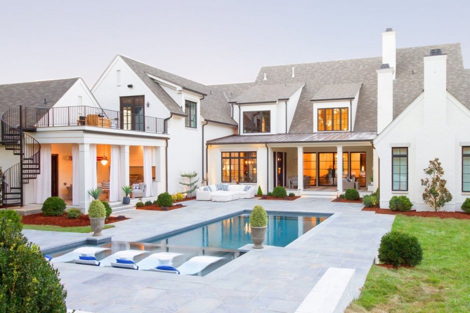 Большой дом