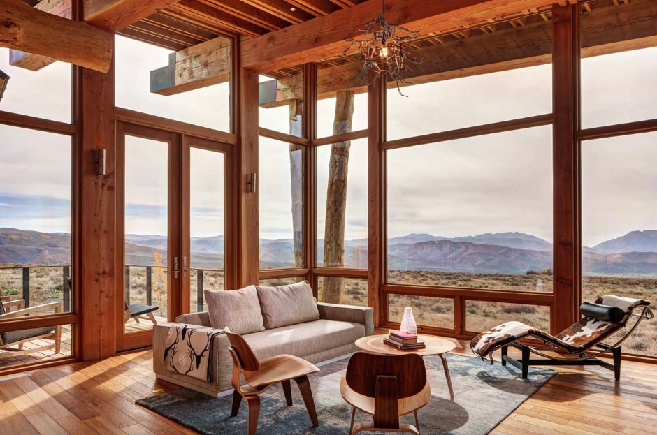 Панорамные окна из дерева