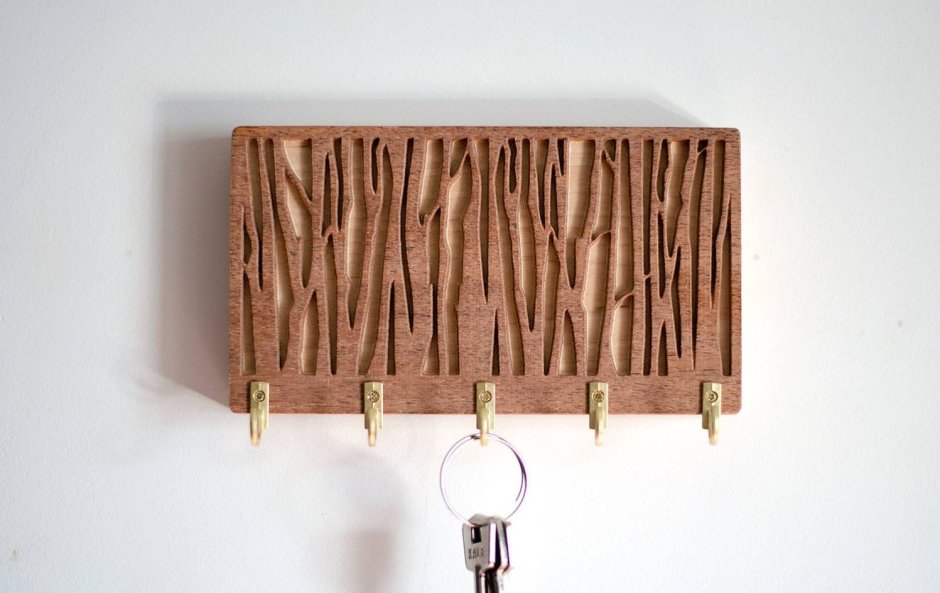 Полочка в прихожую для мелочей