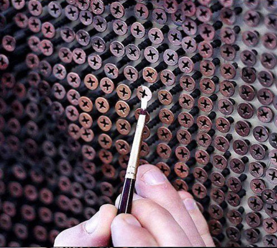 Панно из шурупов