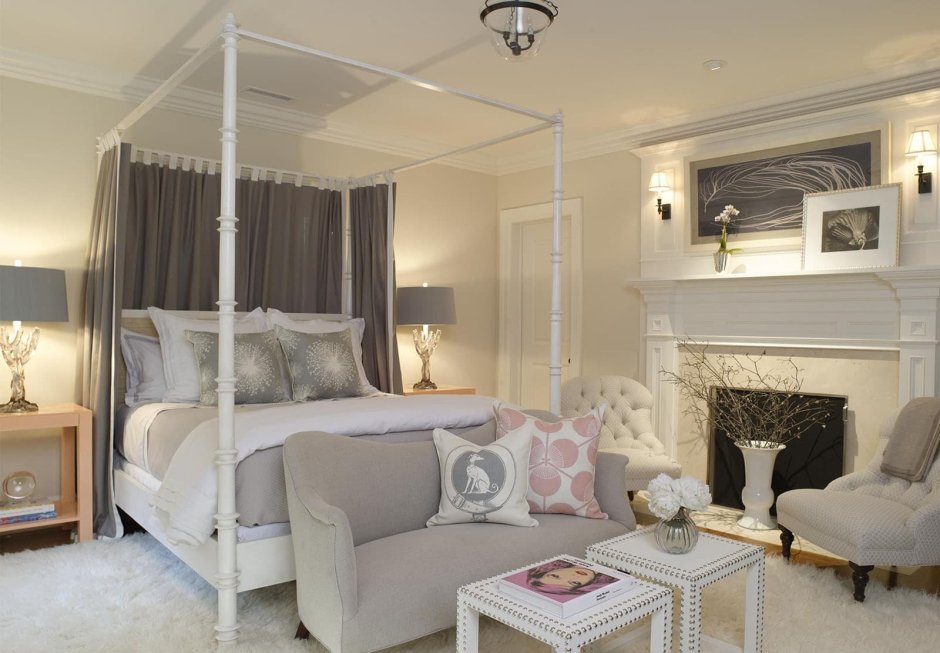 Круглая кровать с балдахином