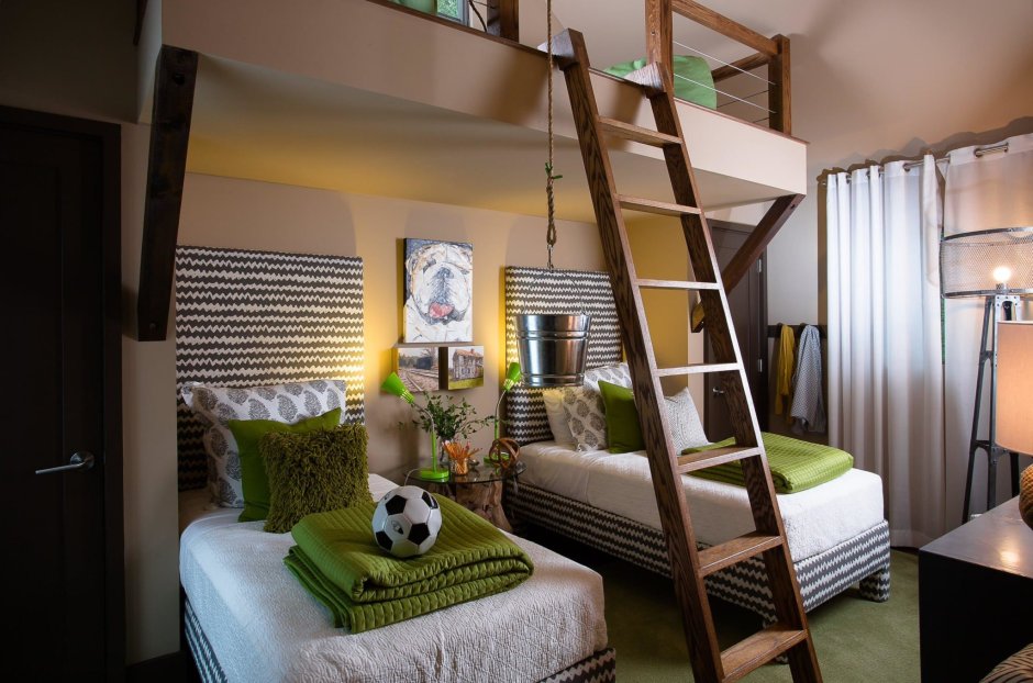 Зонирование комнаты на 2 спальных места