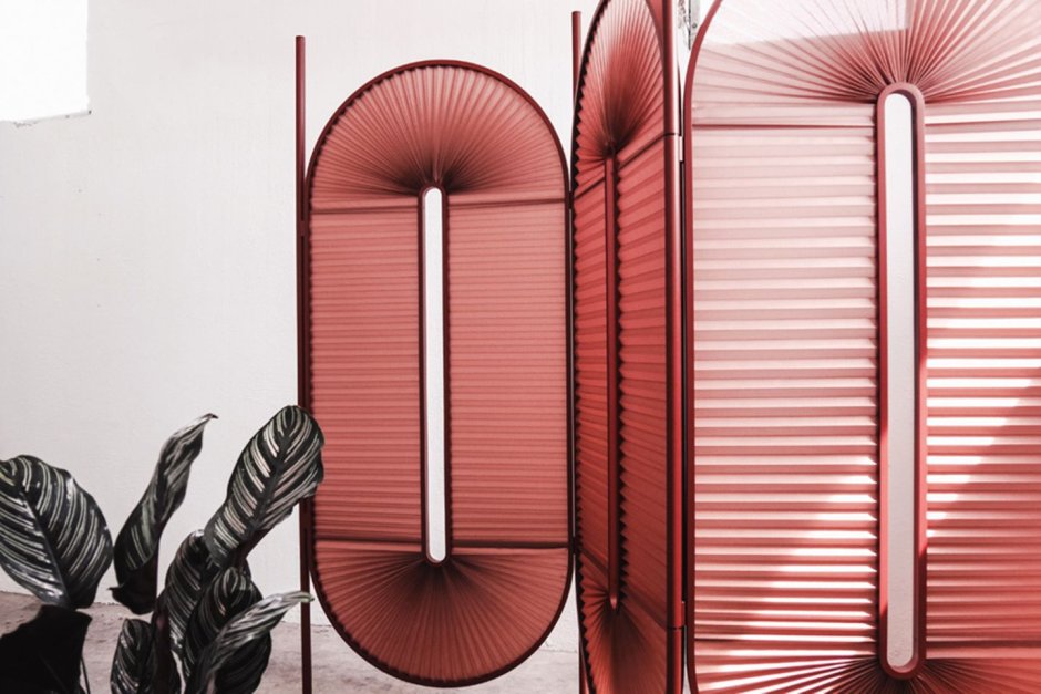 Антонио Гауди мебель