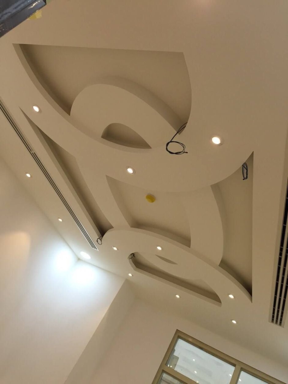 Потолок гипсокартон фигурный