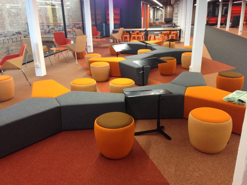 Мягкая мебель для коворкинга