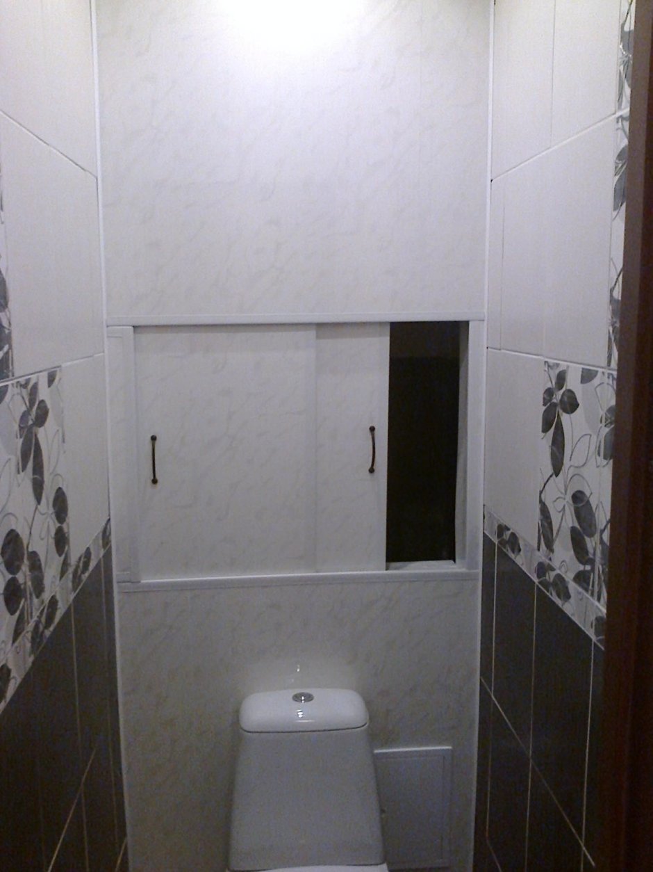 Задняя стенка в туалете